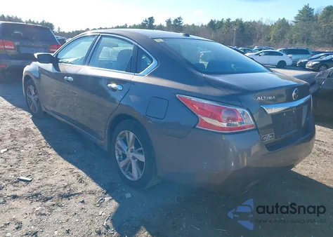 2013 Nissan Altima 2.5 Sv z USA, uszkodzony, nr VIN 1N4AL3AP8DN485382